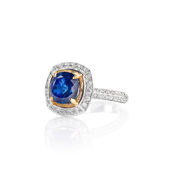Galle Lights Sapphire Ring