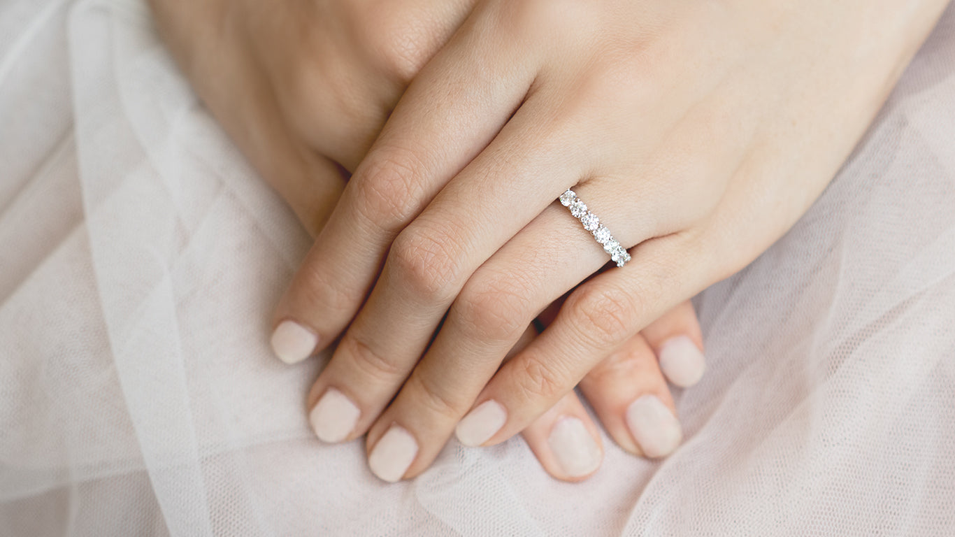Diamond Wedding Rings & Bands in Singapore