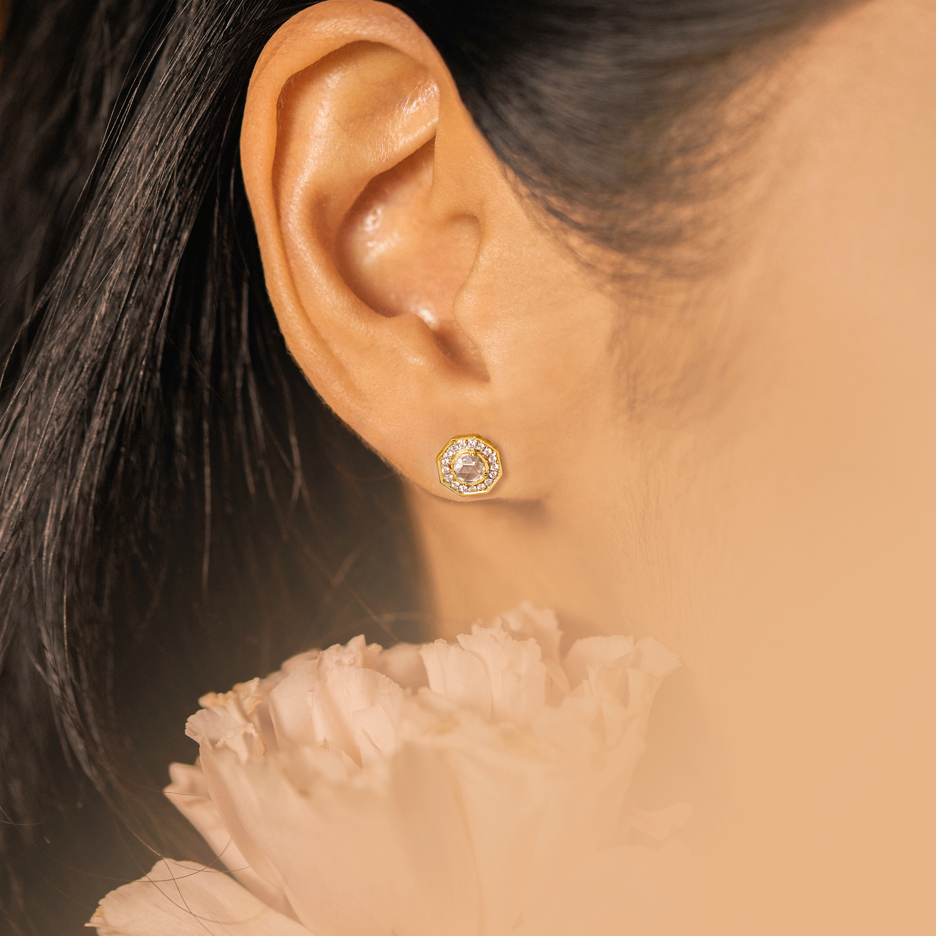 Love Token Delight Diamond Studs