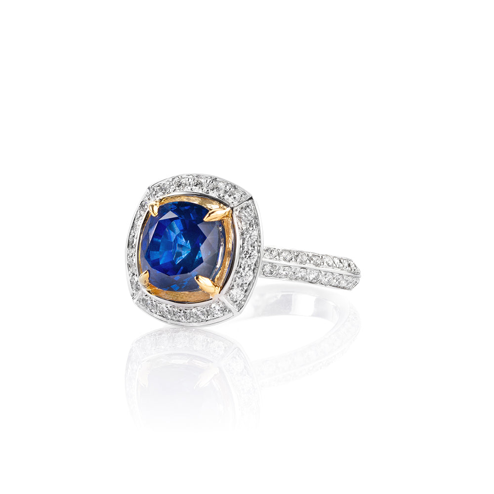 Galle Lights Sapphire Ring