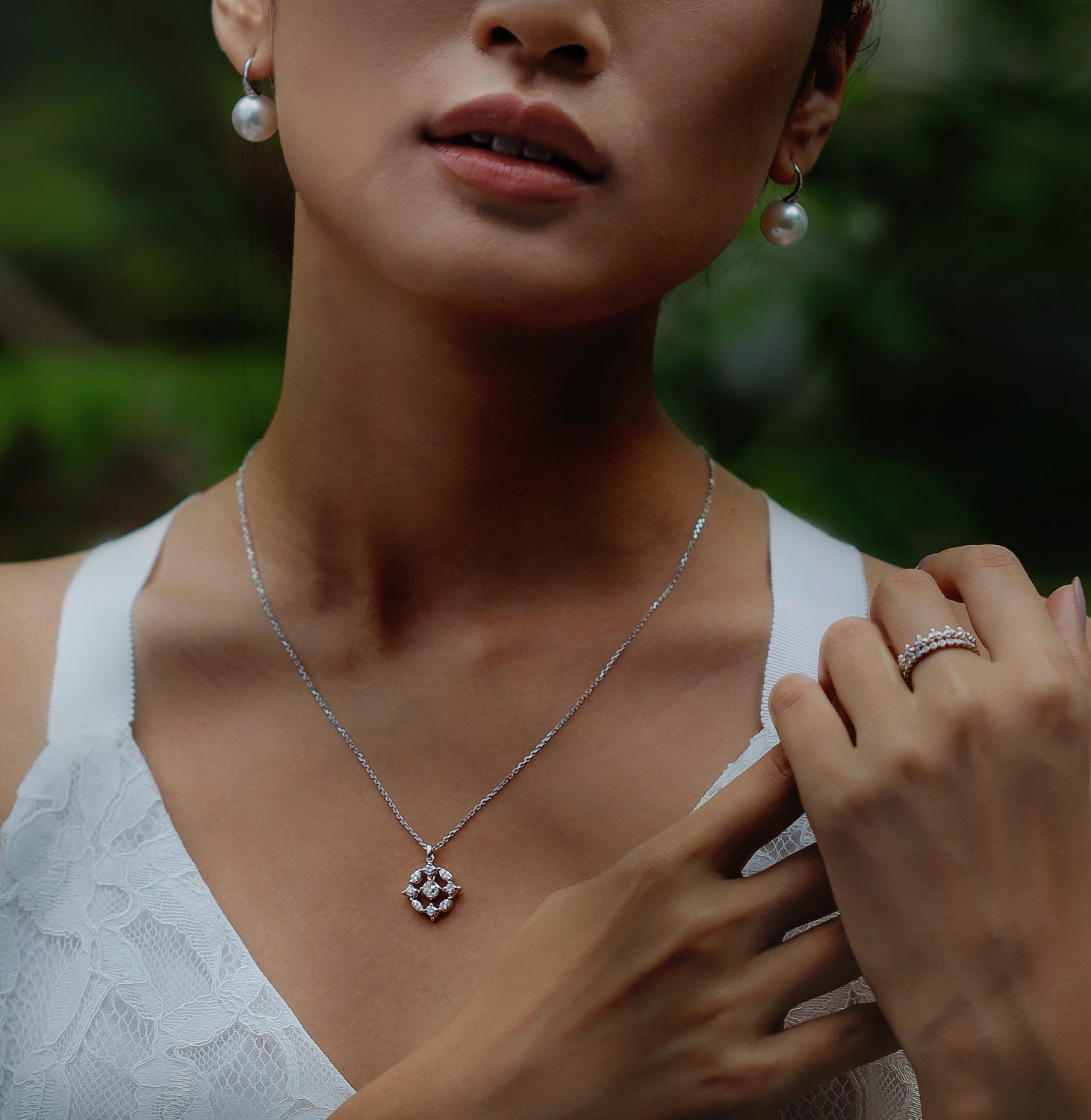 Dainty Dew Pearl Earrings