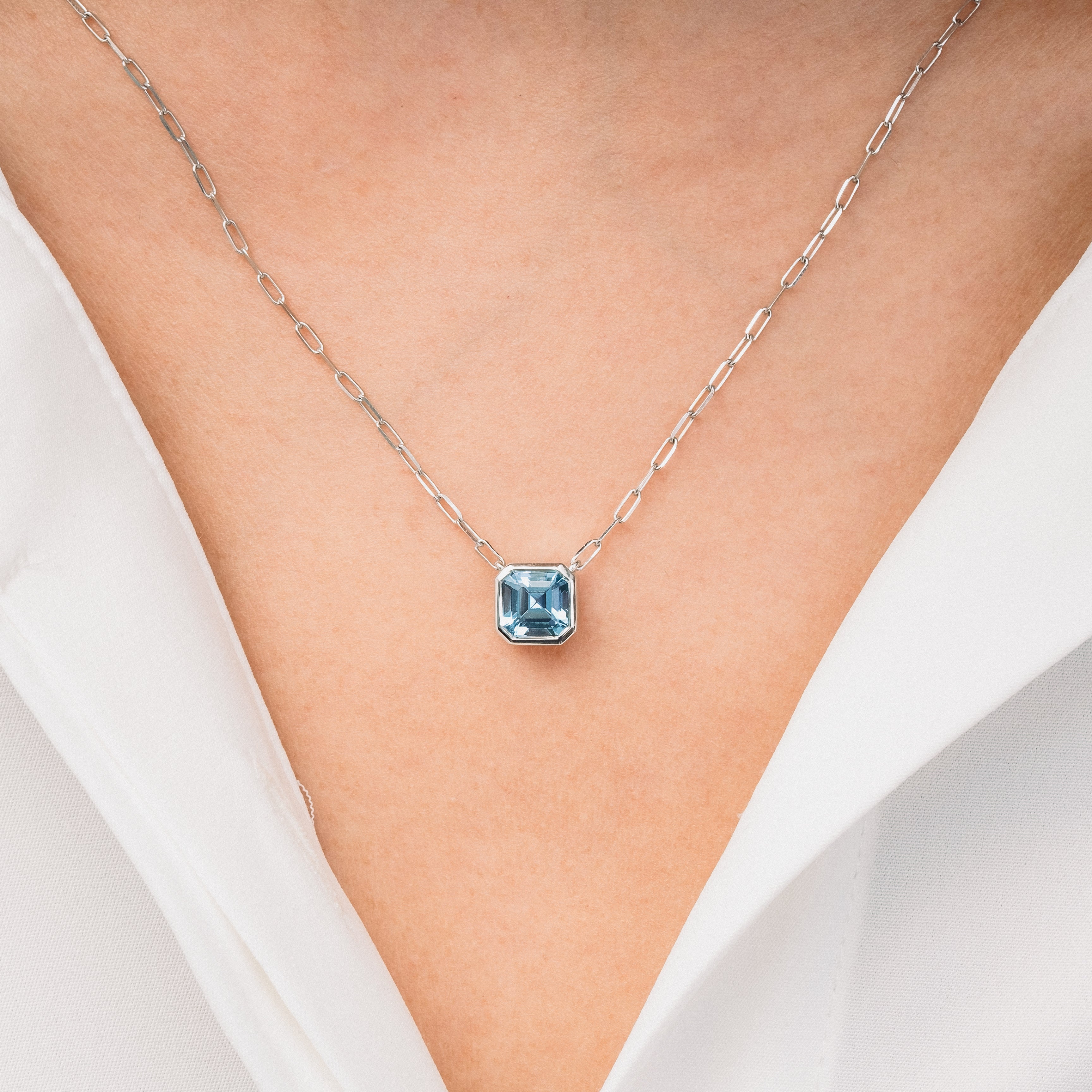 Deco Pop Aquamarine Necklace